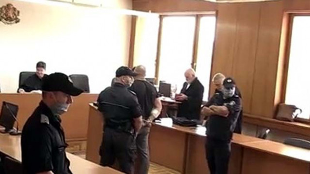Оставиха в ареста дрогирания шофьор, причинил тежката катастрофа в Айтос