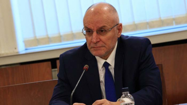 Димитър Радев: Банките влязоха подготвени в кризата, БНБ остава консервативна за растеж