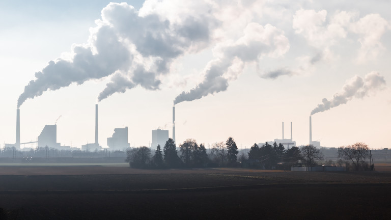 Полша притеснена от предложението на ЕК за намаляване на емисиите