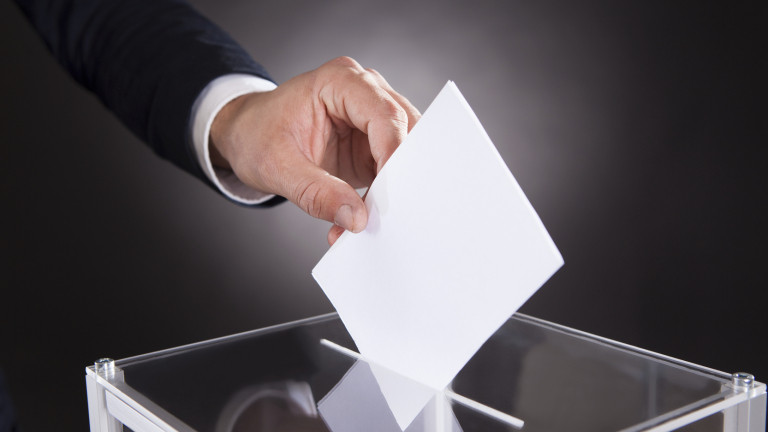 Политолог: Машинното гласуване няма да направи изборите честни и демократични