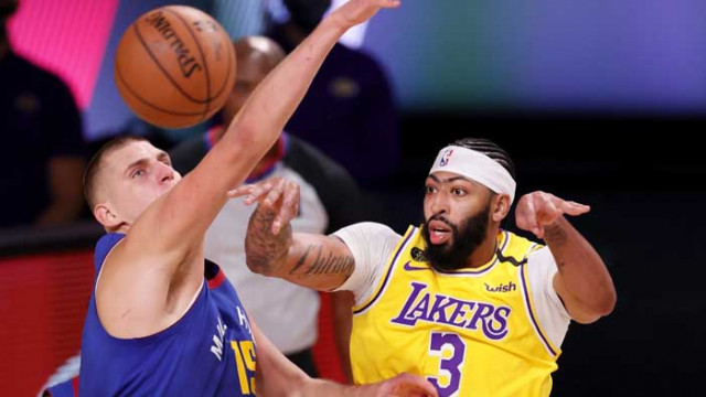 Лейкърс поведоха във финалната серия на Запад