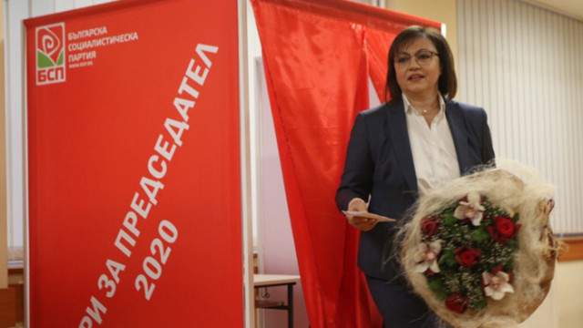 Нинова с банкет за екипа си за победата като лидер