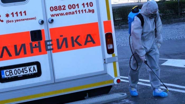 В Гоце Делчев продължават да скърбят за починалия от COVID-19 д-р Милан Първанов