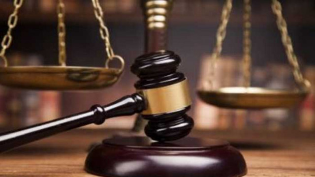 Обвиняем за подкуп и притежание на наркотици остава в ареста