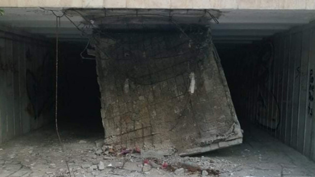 Срути се таванът на подлеза до Делфинариума