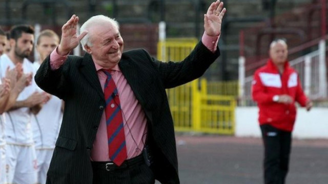 Канят Петър Жеков в щаба на ЦСКА-София