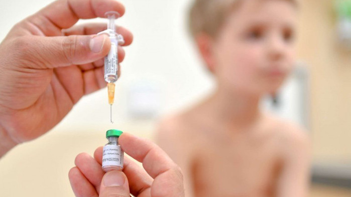 Педиатър: Сега е идеалният момент да си сложим ваксина за грип