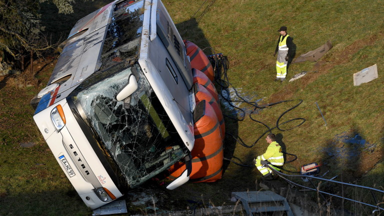 Автобус с български туристи е катастрофирал в Истанбул