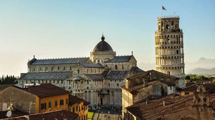 Наклонената кула в Пиза отново е отворена за туристи