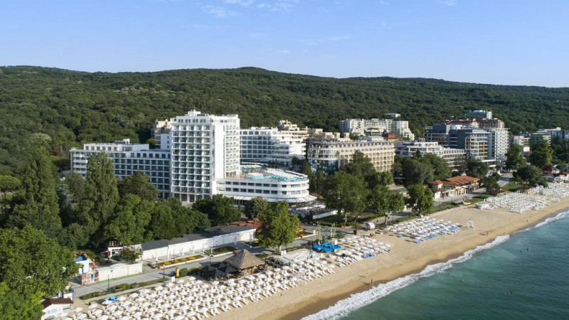 В Световния ден на туризма Варна отчита спад с 68,4% поради кризата с COVID-19