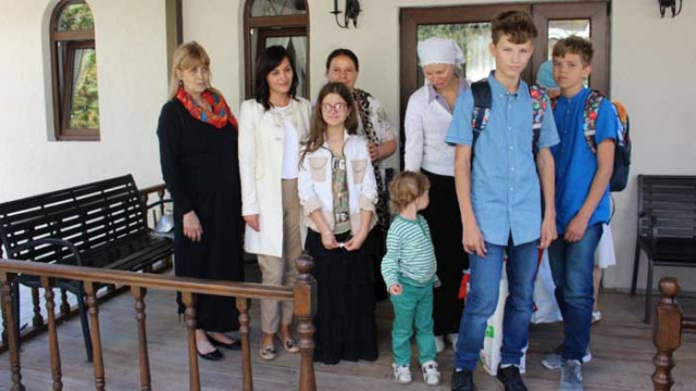 Петнадесет семейства от Варна получиха подкрепа по Програма Ирис