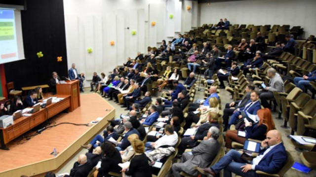 Общинският съвет на Варна ще заседава днес