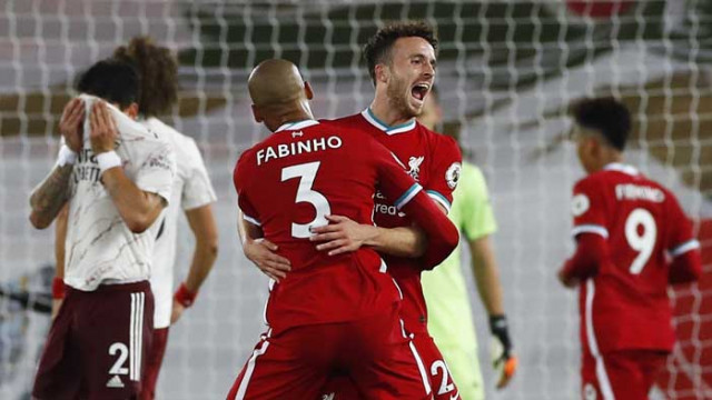 Ливърпул не остави шансове на Арсенал, Жота с дебютен гол