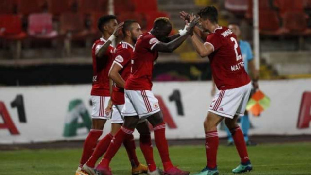 "Червените" ще се върнат от Швейцария чак в петък