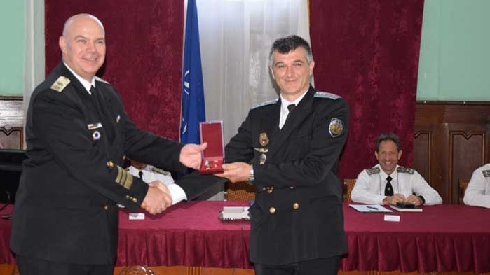 Наградиха военнослужещи във Варна