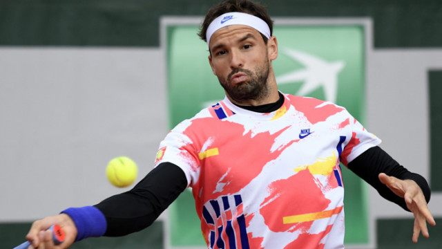 Димитров е за първи път на осминафинал в Париж след отказ на Карбайес Баена