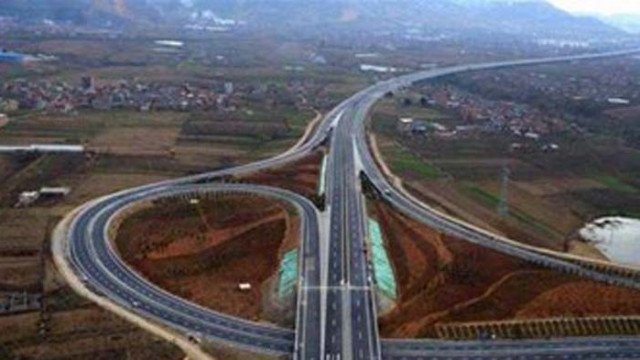 Инвестициите в транспортния сектор на Китай бележат бърз ръст