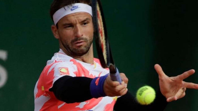 Гришо отстъпи в три сета на Циципас и напусна "Ролан Гарос"