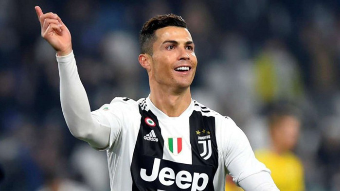 Играчи на Ювентус нарушиха мерките срещу COVID-19, грози ги наказание