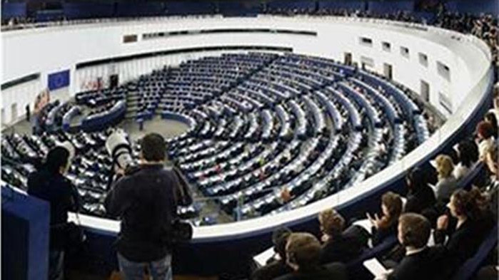 Как гласуваха БГ евродепутати по поправките в резолюцията за България