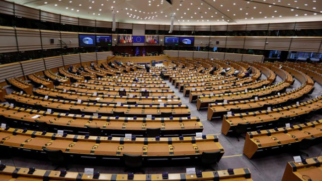Европарламентът спира преговорите за 7-годишния бюджет