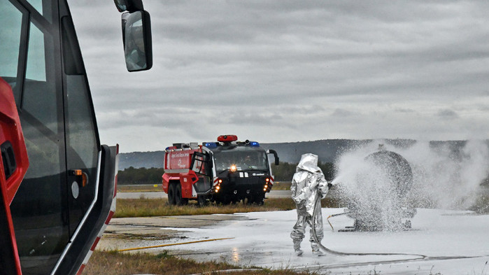 Аварийно-спасителна тренировка се проведе на летище Варна