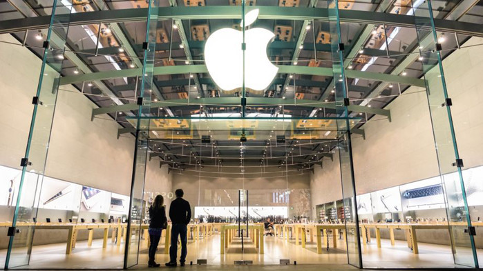 Заради масовите протести, "Епъл" затвори редица свои магазини в САЩ