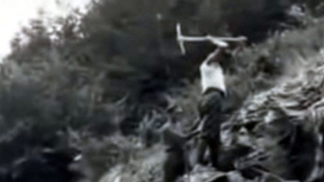 СДС почита жертвите на комунистическия лагер в Белене