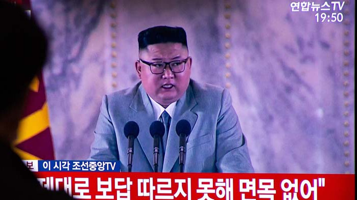 Ким Чен Ун пожела здраве на борещите се със „злия вирус“