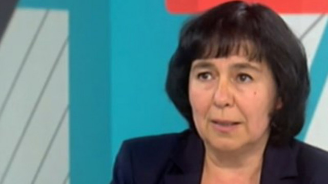 Доц. Петрова: Ваксината ни срещу COVID евентуално ще може да се поставя и чрез спрей