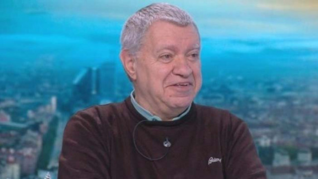 Константинов: Да напомним на Радев, че го избраха с хартиена бюлетина