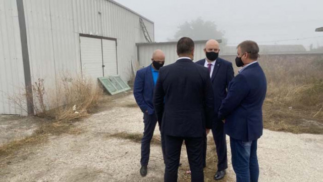 Разбиха поредната фабрика за незаконно производство на цигари