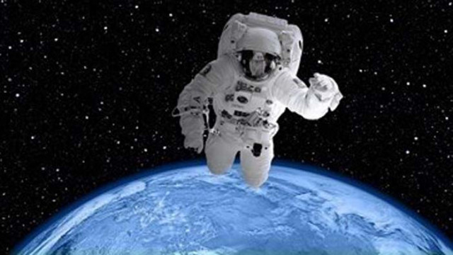 При кацането на Земята екипажът на МКС ще може да види само няколко членове от семейството