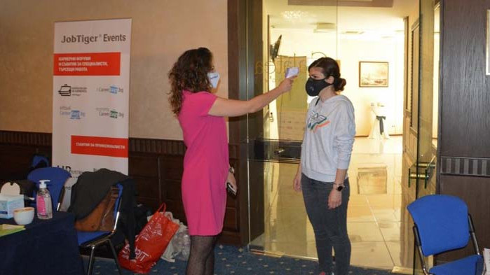 „Дни на кариерата“ събра отново бизнеса и младите хора във Варна