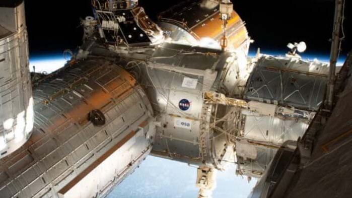 Екипажът на МКС възстанови работата на системата за подаване на кислород
