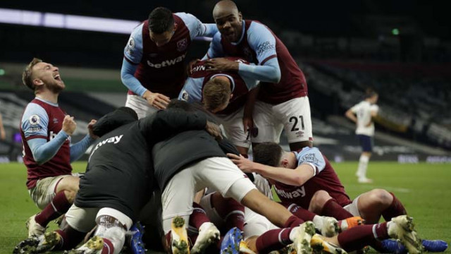 Уест Хям навакса изоставане от три гола срещу Тотнъм