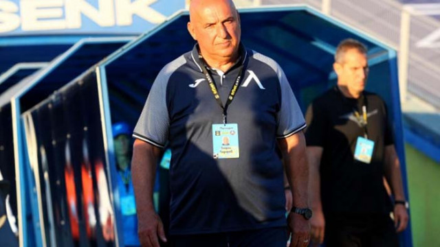 В Левски обсъждат варианти за нов треньор