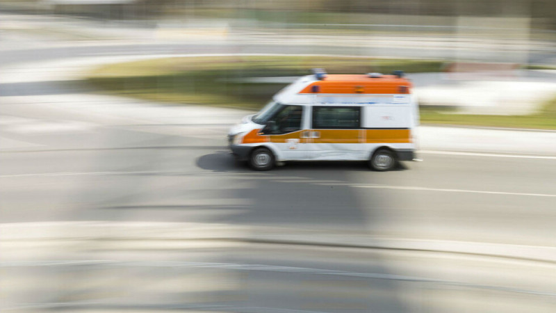 Джигит с "Москвич" блъсна дете  на пешеходна пътека във Варна