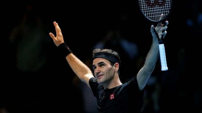 Федерер се завръща на корта