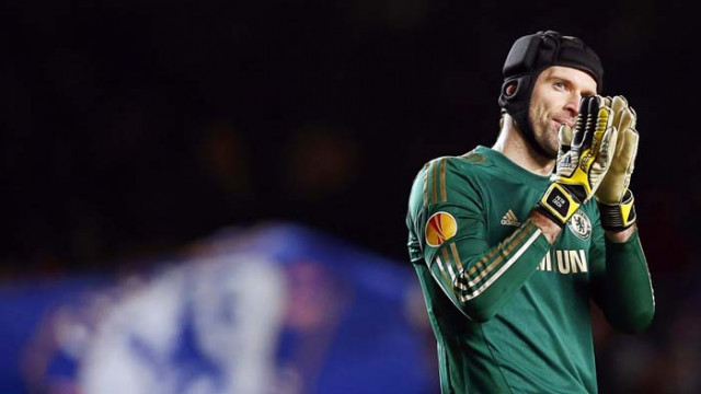 Петер Чех попадна в състава на Челси за сезона в Премиършип