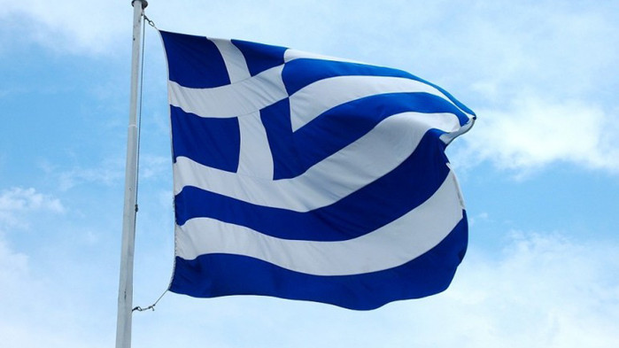 Гърция въвежда допълнителни мерки срещу COVID-19, включително вечерен час в Атина и Солун