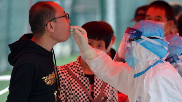 Китай тества за COVID-19 близо 5 милионното население на град Кашгар