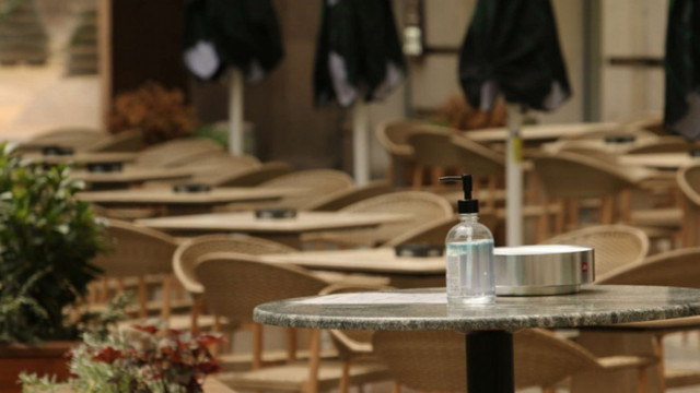 БАЗ: Възмутени сме от манипулативното представяне за заразените с COVID-19 в нощни заведения