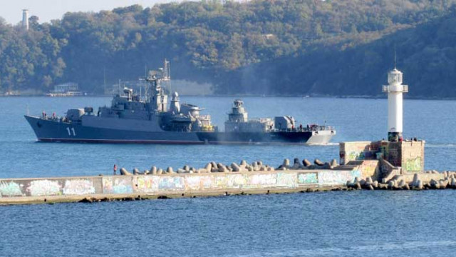 Фрегата „Смели“ замина на задгранично плаване