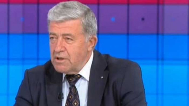 Проф. Начев: Ситуацията е кризисна, липсва медицински персонал