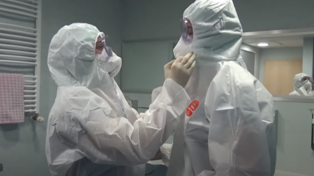 РЗИ-Варна търси лекари за работа с пациенти с COVID-19