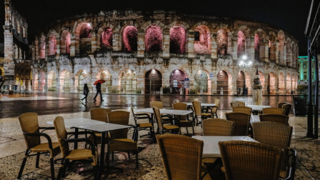 Коронавирус: 40% увеличение на ежедневните смъртни случаи в Европа