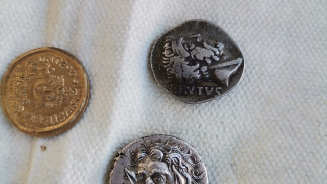 Полицията закопча иманяр от хисарското село Кръстевич