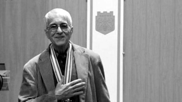 Напусна ни Кузман Попов