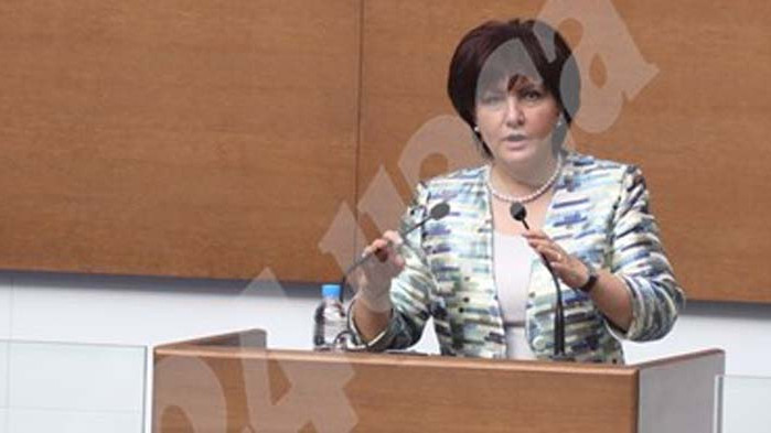 Починал е бащата на Цвета Караянчева - инсулт и после COVID